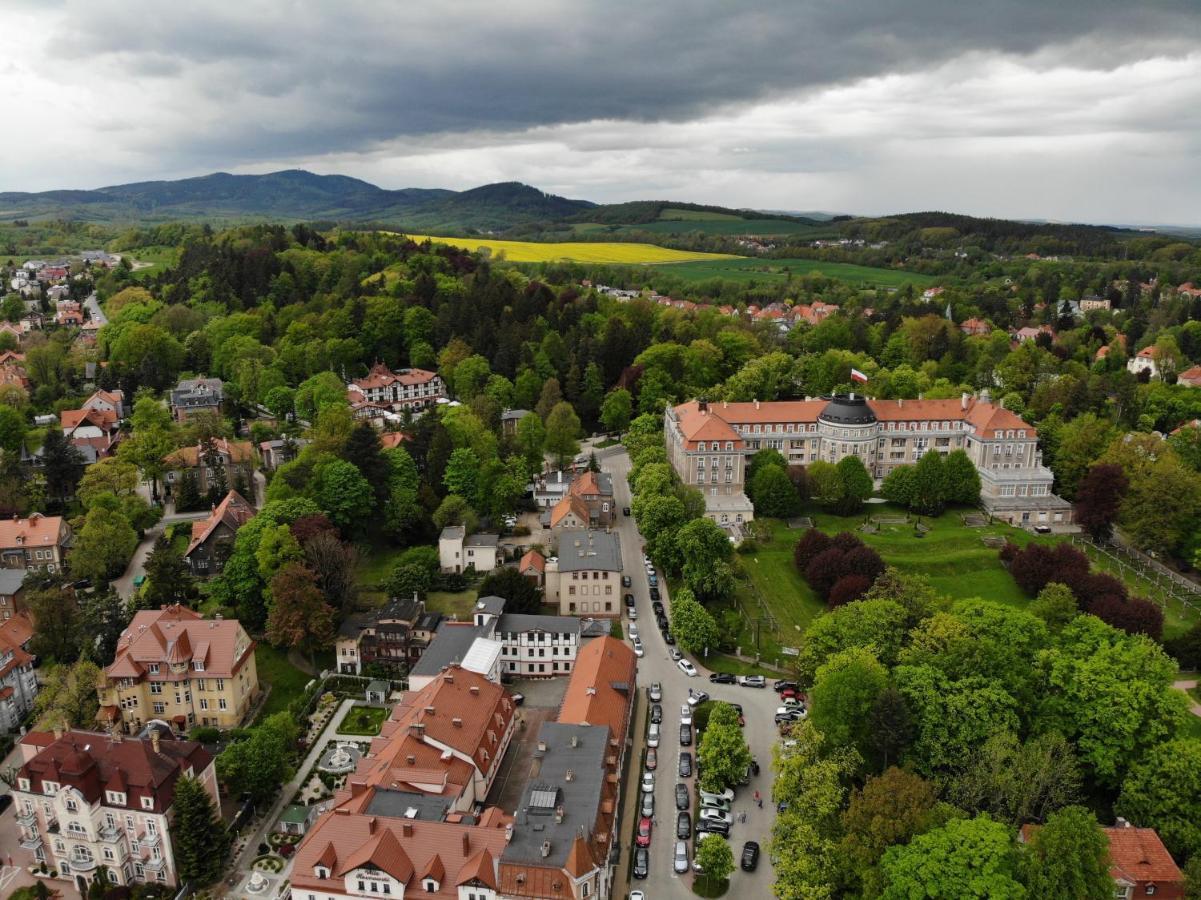 Rezydencja Bohema Szczawno-Zdroj Eksteriør bilde